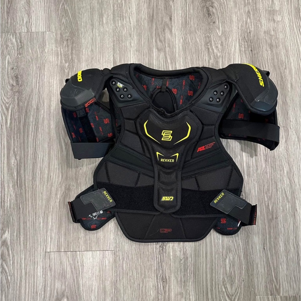 Women's Hockey Shoulder Pads Chest Protector Sherwood Hockey Gear